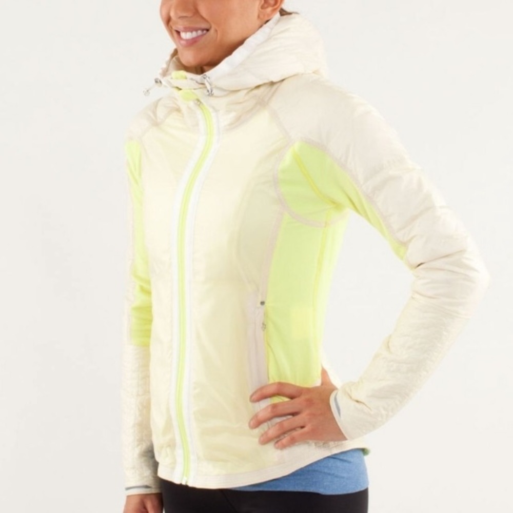 LULULEMON Bundle Up jacket - size 10